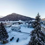 Zentrum Haus 3* Davos