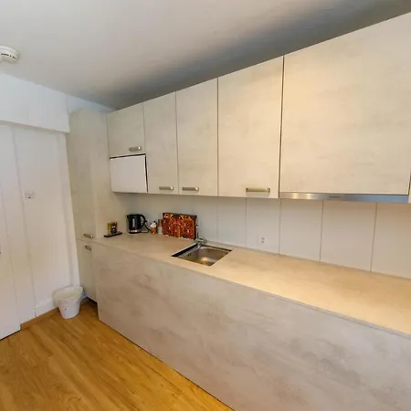 Zentrum Haus Penzion 3*