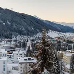 Zentrum Haus 3* Davos
