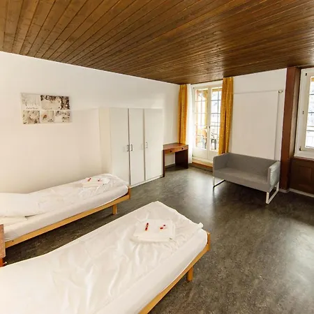 Zentrum Haus Πανδοχείο 3*