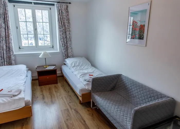 Zentrum Haus 3* Davos